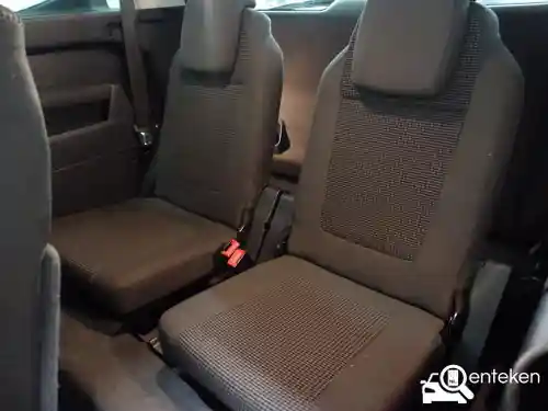 Peugeot 5008 120 VTi 2013