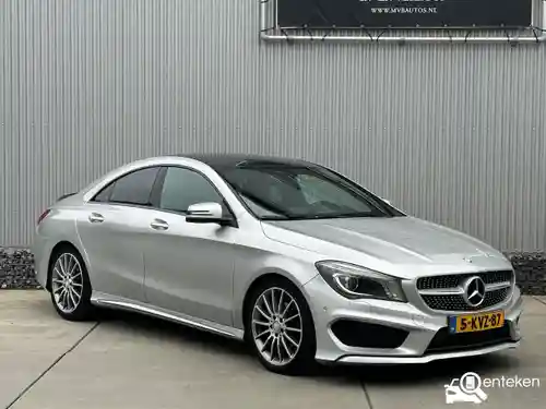 Mercedes-Benz CLA Coupé 200 2013