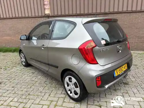 KIA Picanto 1.0 2013