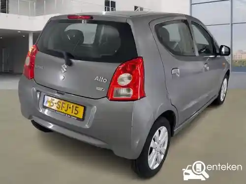 Suzuki Alto 1.0 2013
