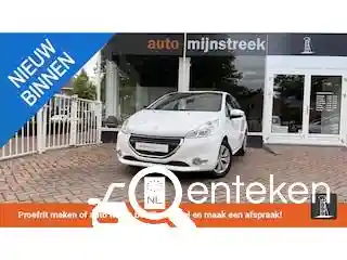 Peugeot 208 1.2 PureTech 82 2013