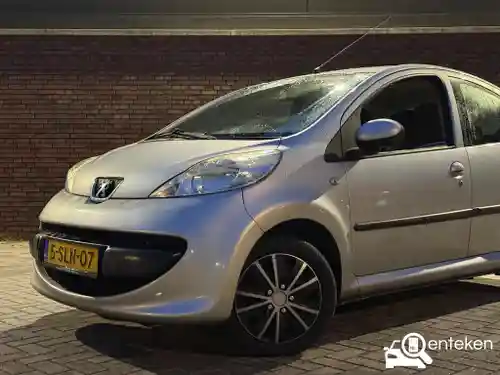 Peugeot 107 1.0 70 2008