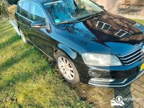 VW Passat Variant 2.0 TDI BMT 2011