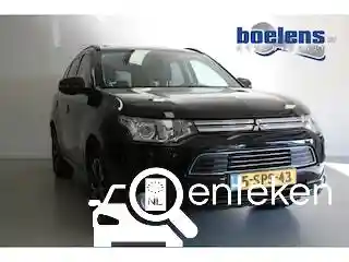 Mitsubishi Outlander 2.0 Plug-In Hybrid 2013