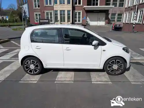 VW up! 1.0 BMT 2013