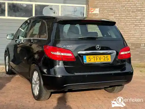 Mercedes-Benz B 180 2014