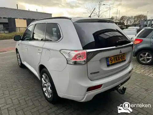 Mitsubishi Outlander 2.0 Plug-In Hybrid 2014