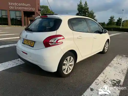 Peugeot 208 1.2 PureTech 82 2014