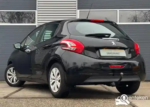 Peugeot 208 1.2 PureTech 82 2014