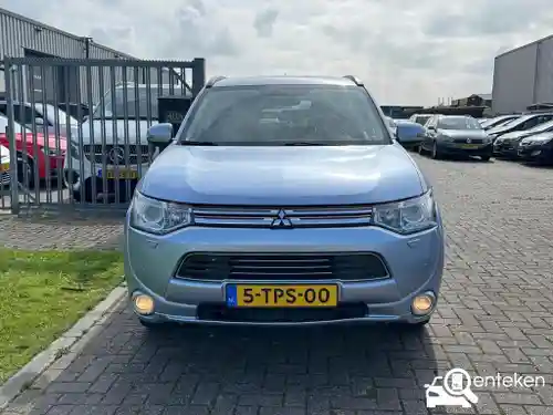 Mitsubishi Outlander 2.0 Plug-In Hybrid 2014