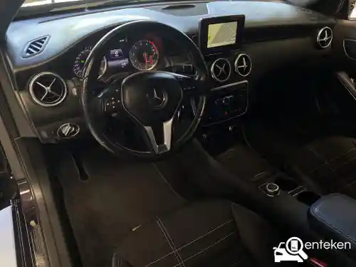Mercedes-Benz A 180 2014