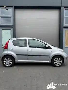 Peugeot 107 1.0 70 2009