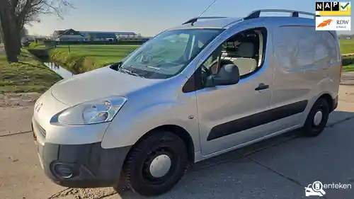 Peugeot Partner HDi 75 2012