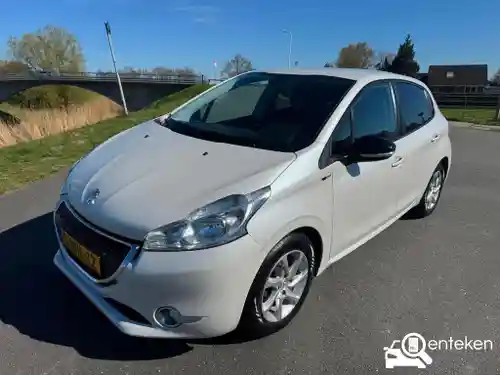 Peugeot 208 1.2 PureTech 82 2014