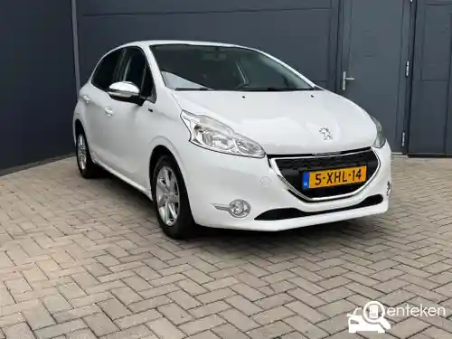 Peugeot 208 1.2 PureTech 82 2014