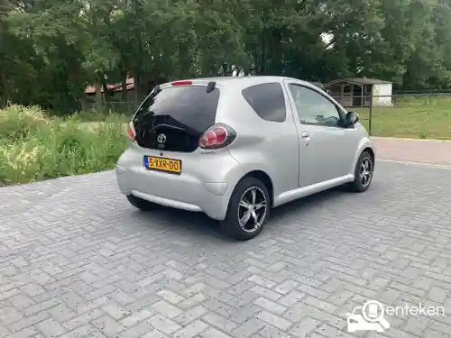 Toyota Aygo 1.0 2011