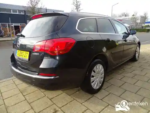 Opel Astra Sports Tourer 1.4 Turbo 2014