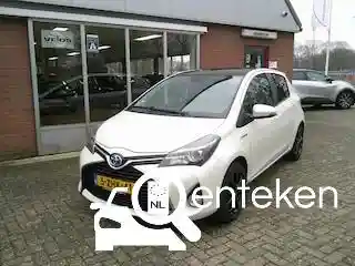 Toyota Yaris 1.5 Hybrid 2015