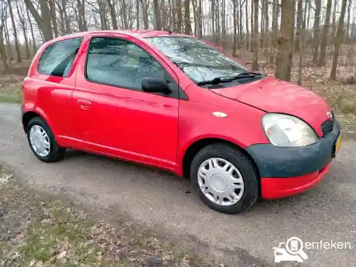 Toyota Yaris 1.0 2001