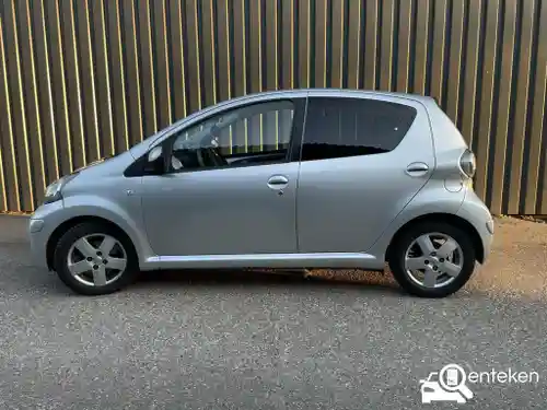 Toyota Aygo 1.0 2011