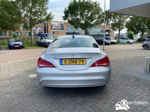 Mercedes-Benz CLA Coupé 180 2015