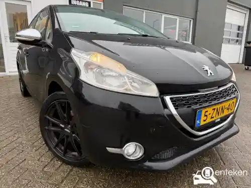 Peugeot 208 1.2 PureTech 82 2015