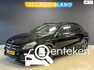Mercedes-Benz GLA 200 2014