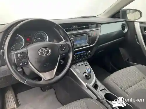 Toyota Auris Touring Sports 1.8 Hybrid 2015