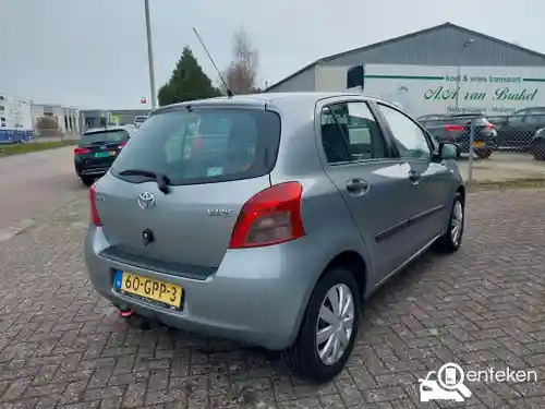 Toyota Yaris 1.3 2008