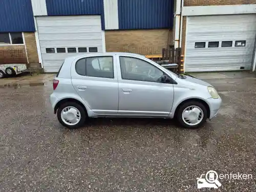 Toyota Yaris 1.3 2002