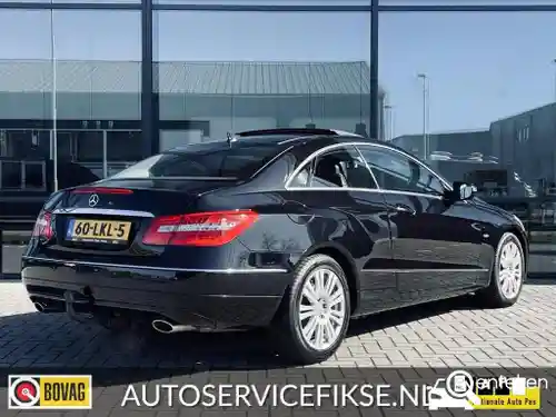 Mercedes-Benz E 350 CGI BlueEFFICIENCY Coupé 2009