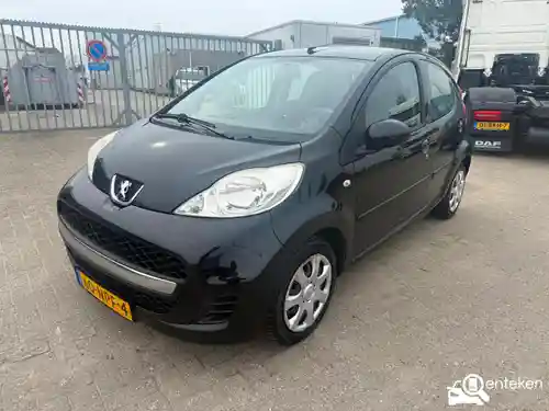 Peugeot 107 1.0 70 2010