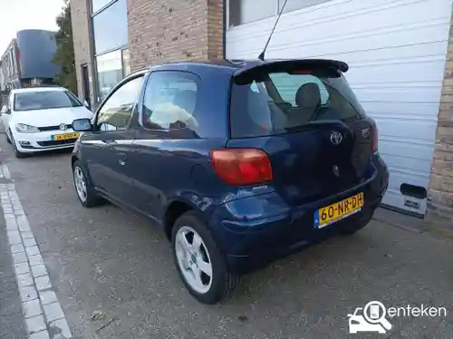 Toyota Yaris 1.3 2004