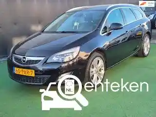 Opel Astra Sports Tourer 1.4 Turbo 2011