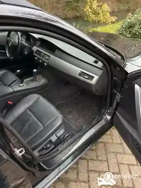 BMW 523i Touring 2005