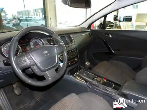 Peugeot 508 SW 155 THP 2012