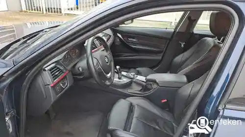 BMW 320i 2012