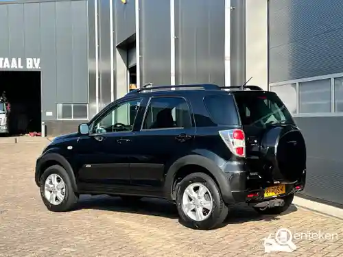 Daihatsu Terios 1.5 2011