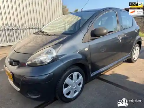 Toyota Aygo 1.0 2011