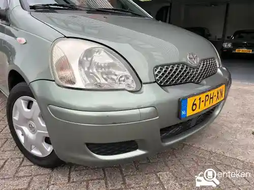 Toyota Yaris 1.0 2004