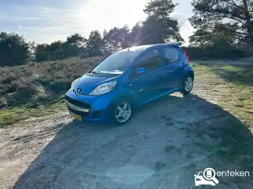 Peugeot 107 1.0 70 2011