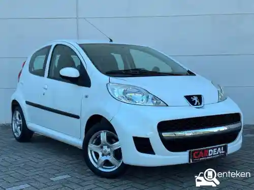 Peugeot 107 1.0 70 2011