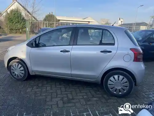 Toyota Yaris 1.0 2007
