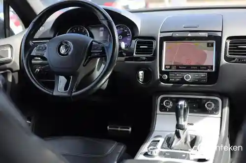 VW Touareg V6 TSI Hybrid 2012