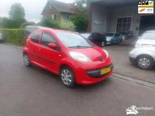 Peugeot 107 1.0 70 2008