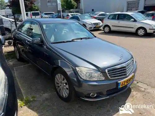 Mercedes-Benz C 180 BlueEFFICIENCY 2009