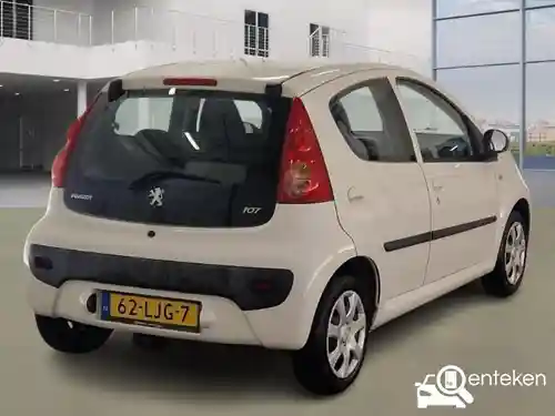 Peugeot 107 1.0 70 2010