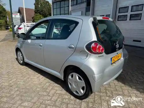 Toyota Aygo 1.0 2011