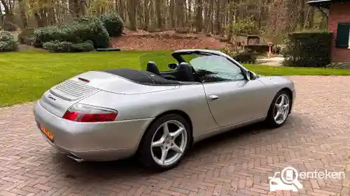 Porsche 911 Carrera Cabriolet 4 2001
