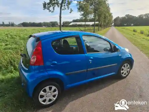 Peugeot 107 1.0 70 2009